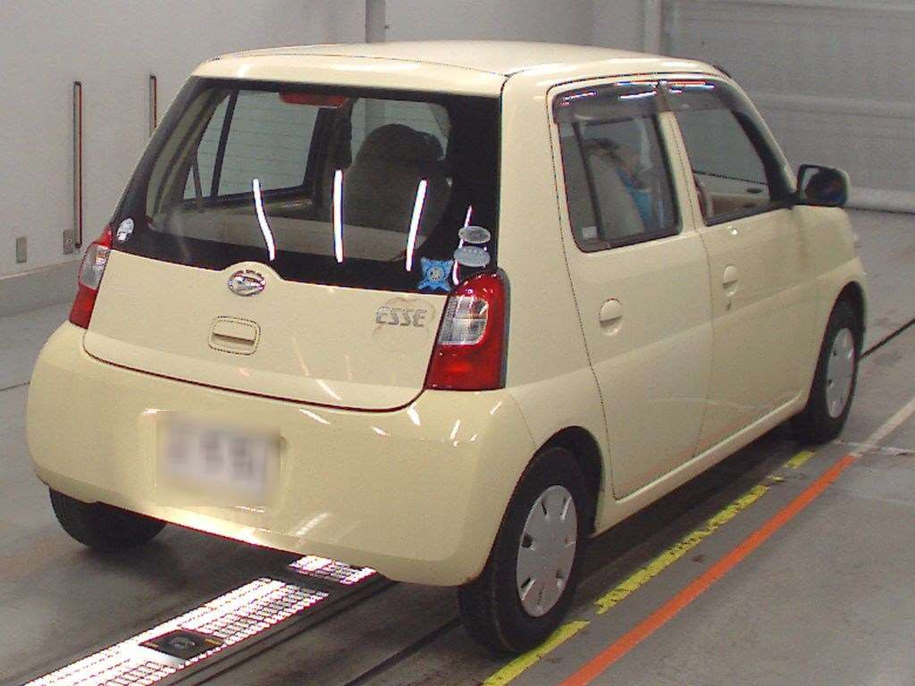 2006 Daihatsu Esse L235S[1]