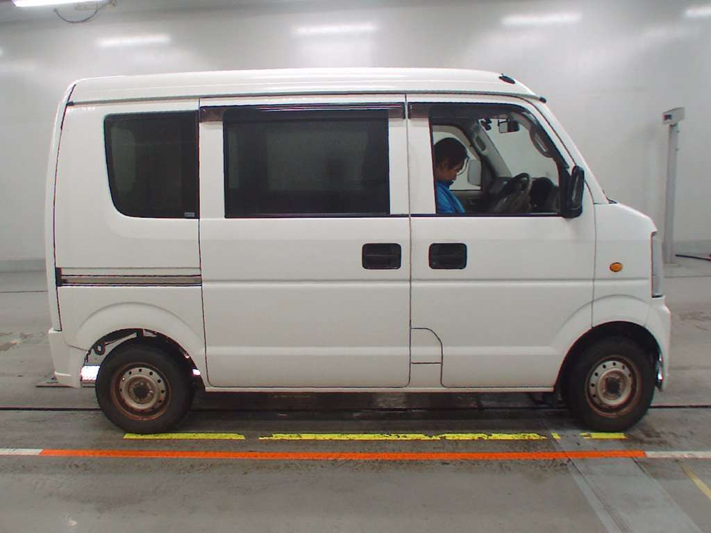 2014 Suzuki Every DA64V[2]