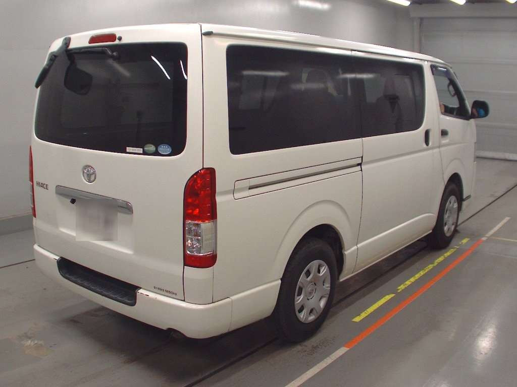 2017 Toyota Hiace Van TRH200V[1]