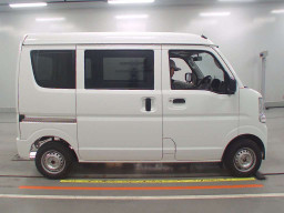 2023 Nissan NV100 Clipper