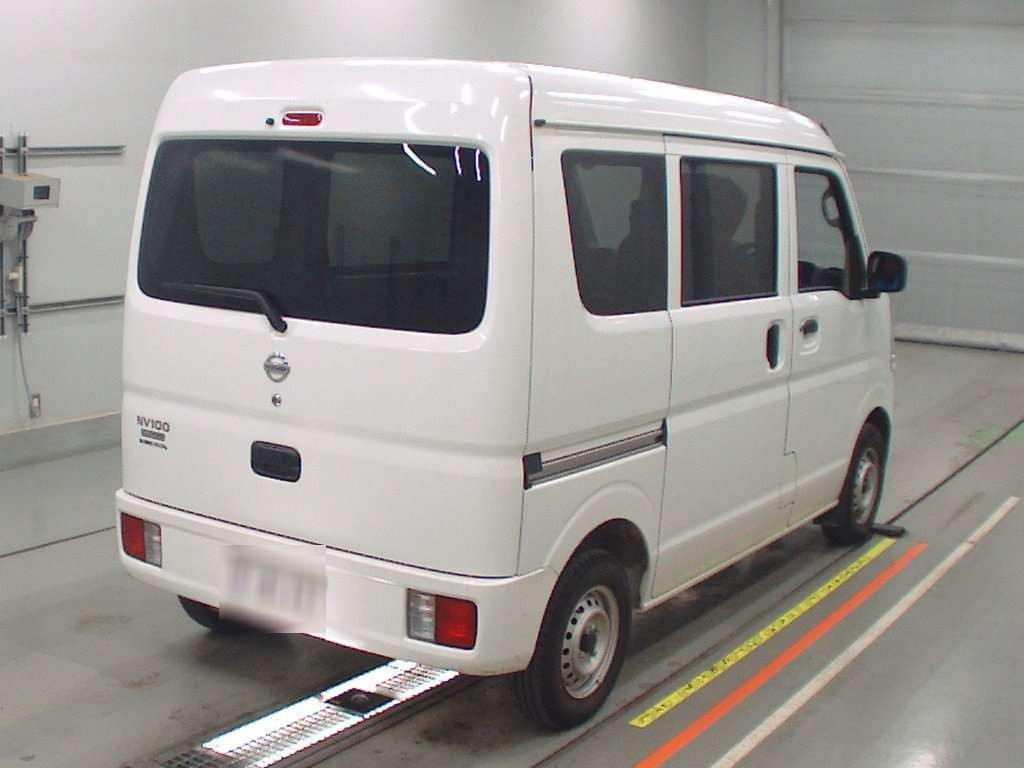 2023 Nissan NV100 Clipper DR17V[1]