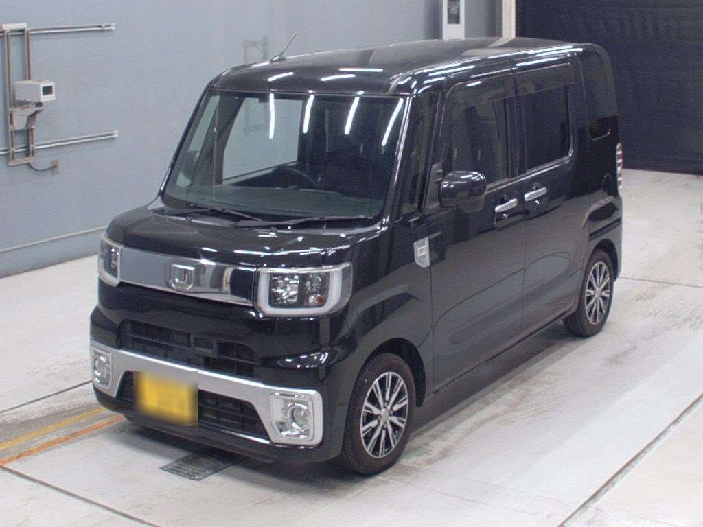 2016 Daihatsu Wake LA700S[0]