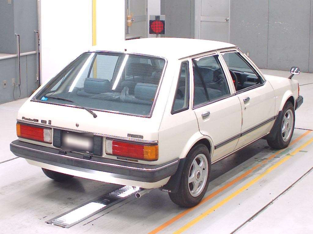 1981 Mazda Familia BD1051[1]