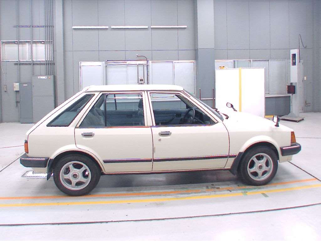 1981 Mazda Familia BD1051[2]