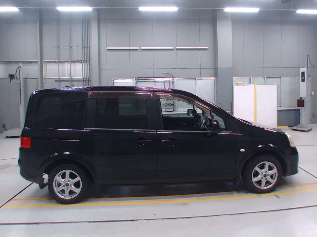 2011 Nissan Lafesta B30[2]