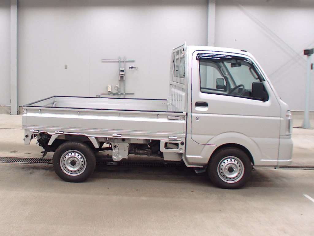 2023 Suzuki Carry Truck DA16T[2]