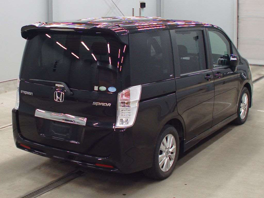 2009 Honda Step WGN Spada RK6[1]