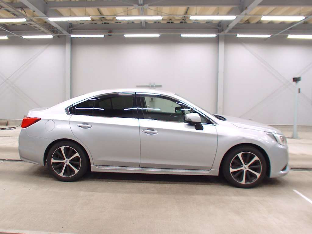 2015 Subaru Legacy B4 BN9[2]