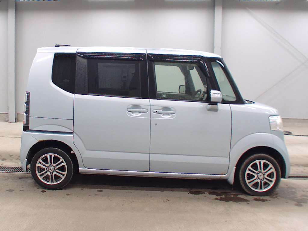 2013 Honda N-BOX JF2[2]