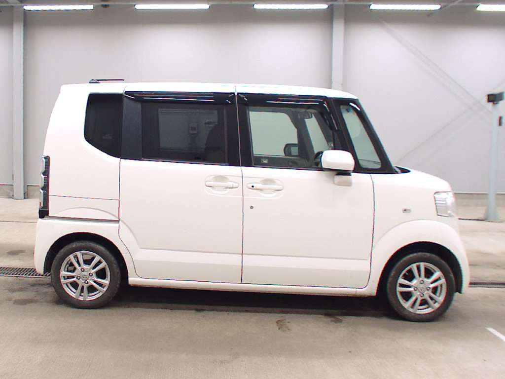 2012 Honda N-BOX JF1[2]