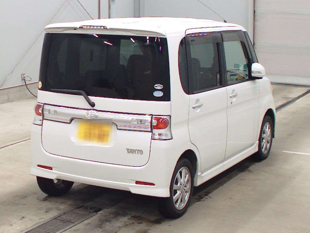 2008 Daihatsu Tanto Custom L375S[1]