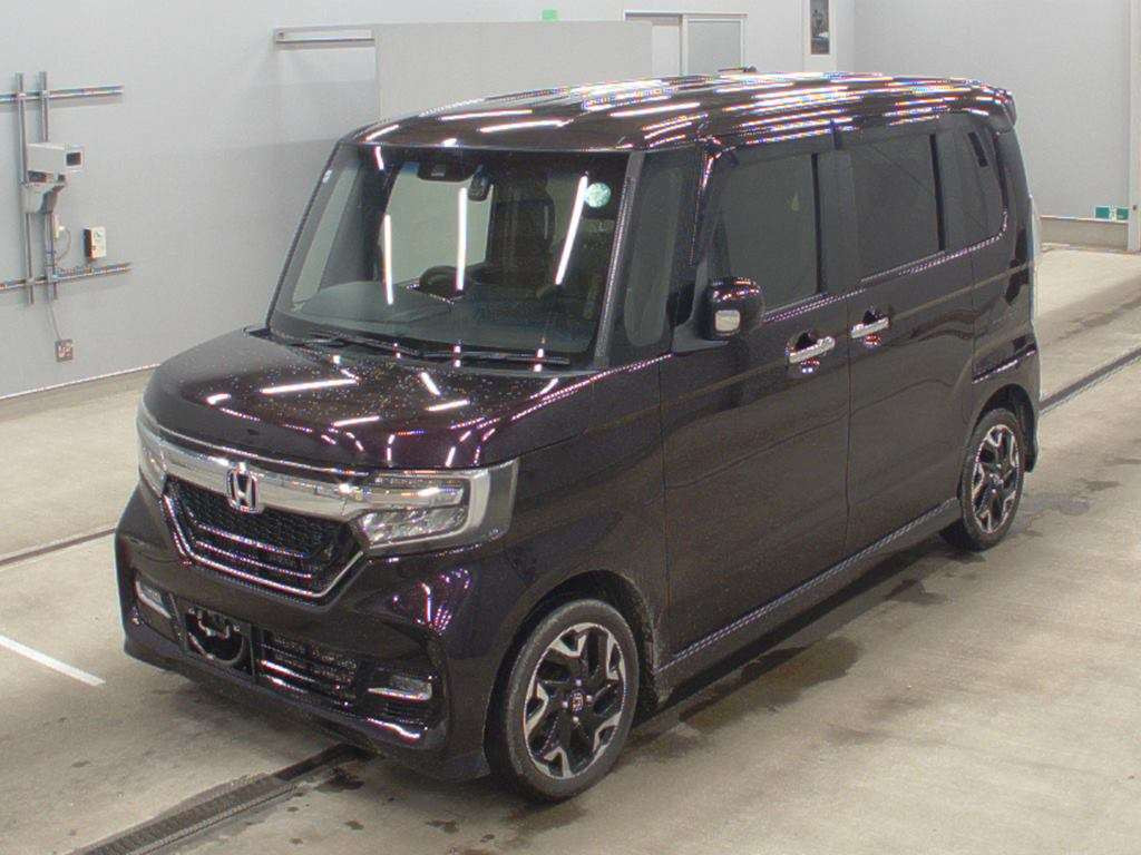 2017 Honda N-BOX CUSTOM JF4[0]