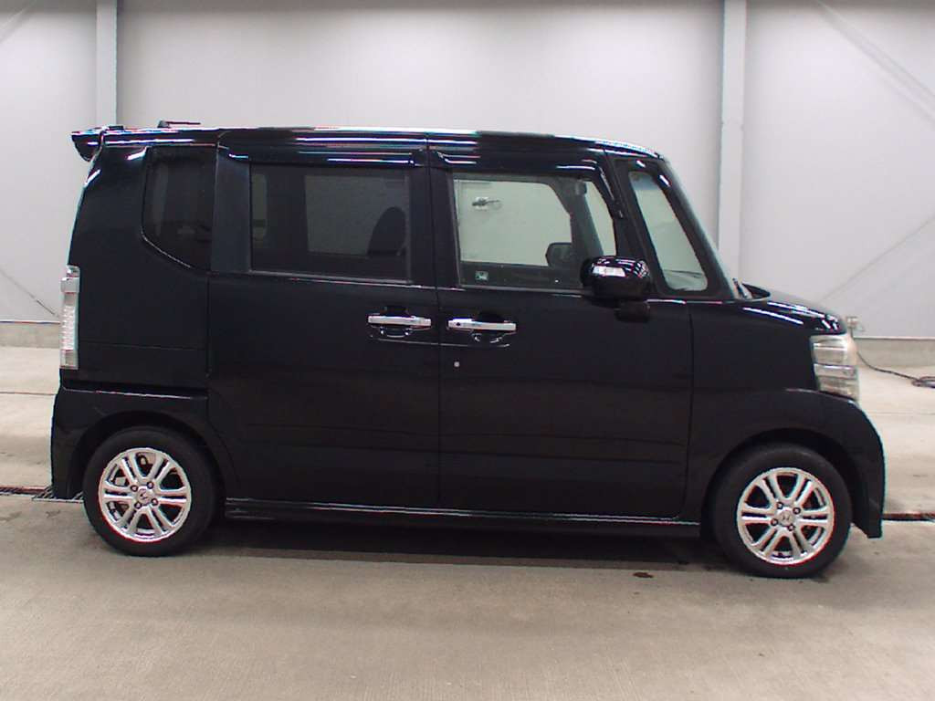 2012 Honda N-BOX CUSTOM JF1[2]