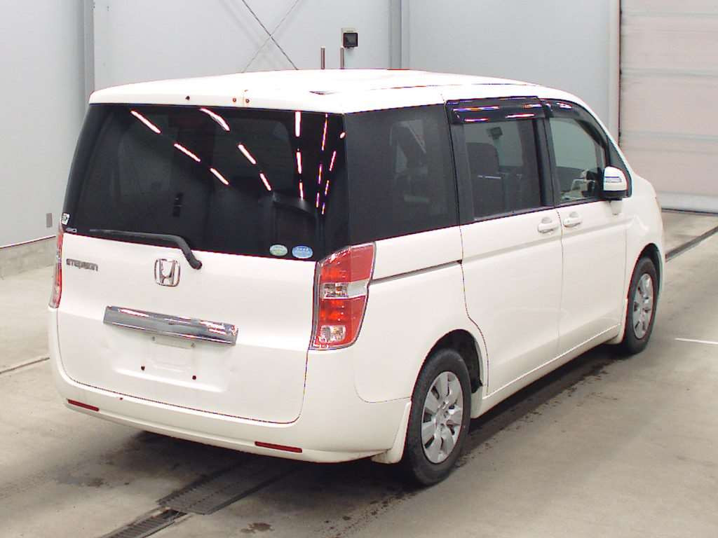 2009 Honda Step WGN RK2[1]