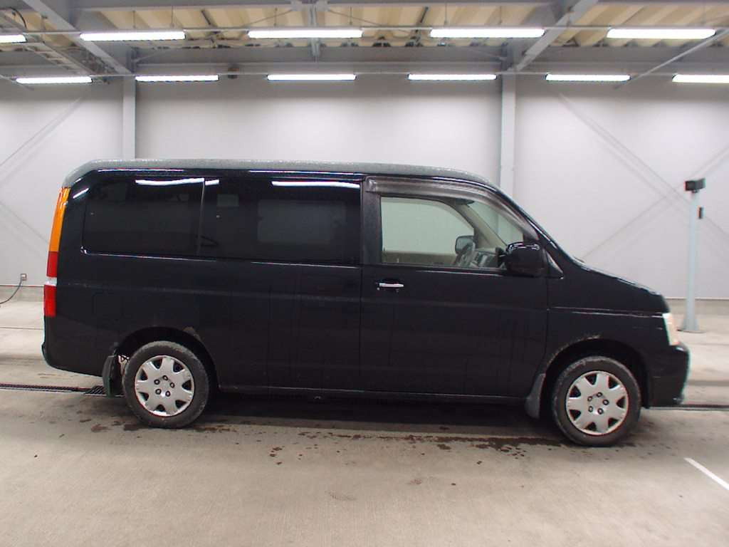 2002 Honda Step WGN RF4[2]