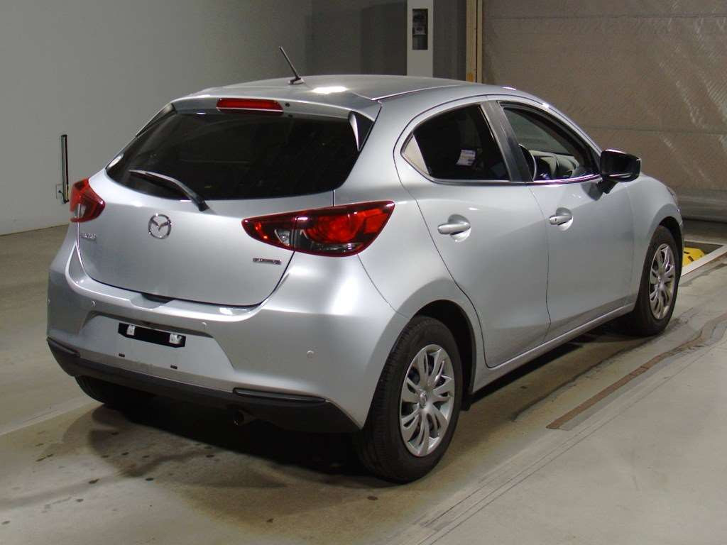 2020 Mazda Mazda2 DJLFS[1]