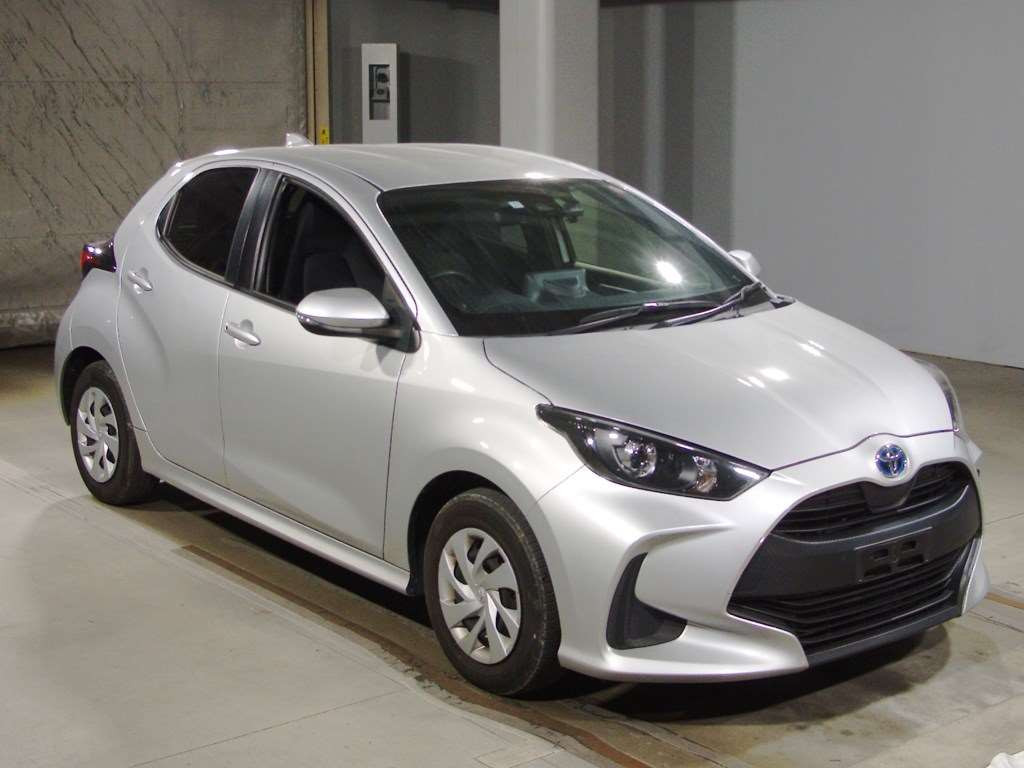 2021 Toyota YARIS MXPH10[2]