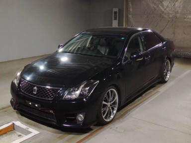 2012 Toyota Crown