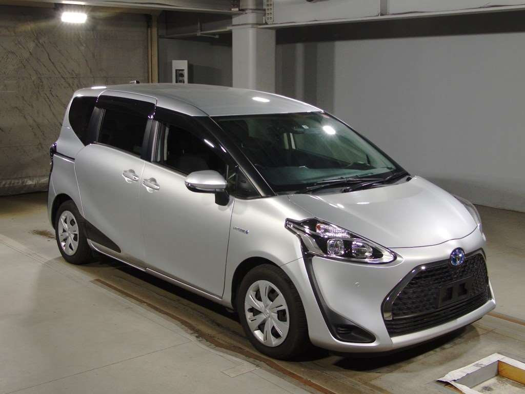 2019 Toyota Sienta NHP170G[2]