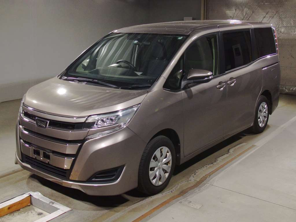 2017 Toyota Noah ZRR80G[0]