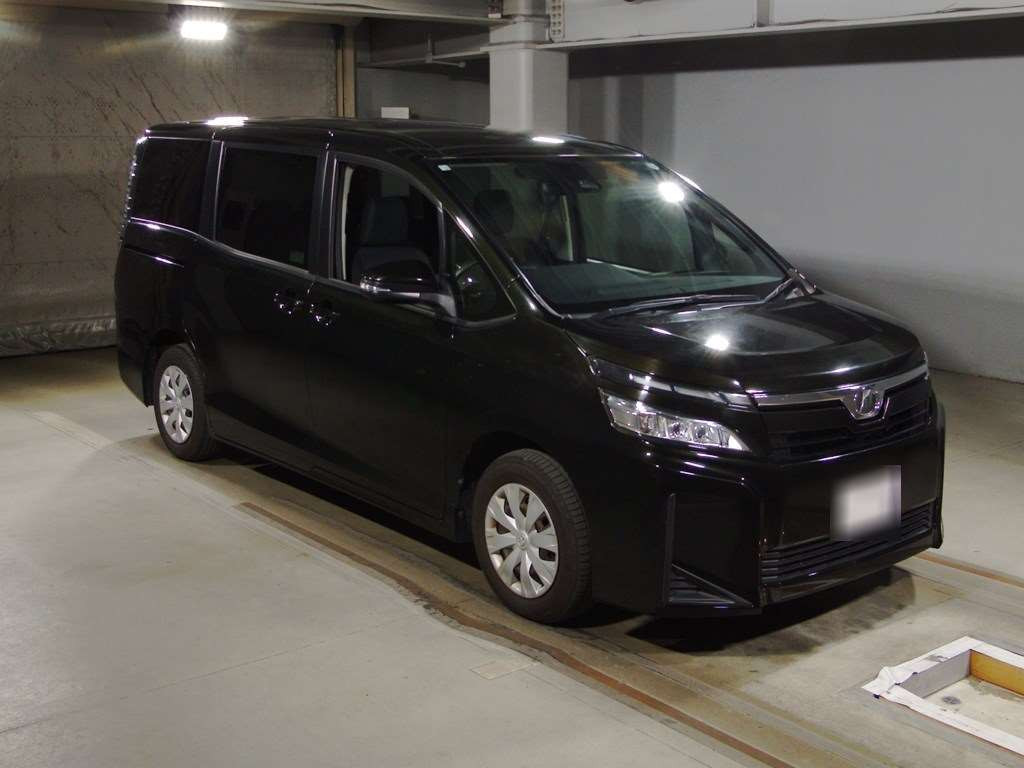 2019 Toyota Voxy ZRR80G[2]