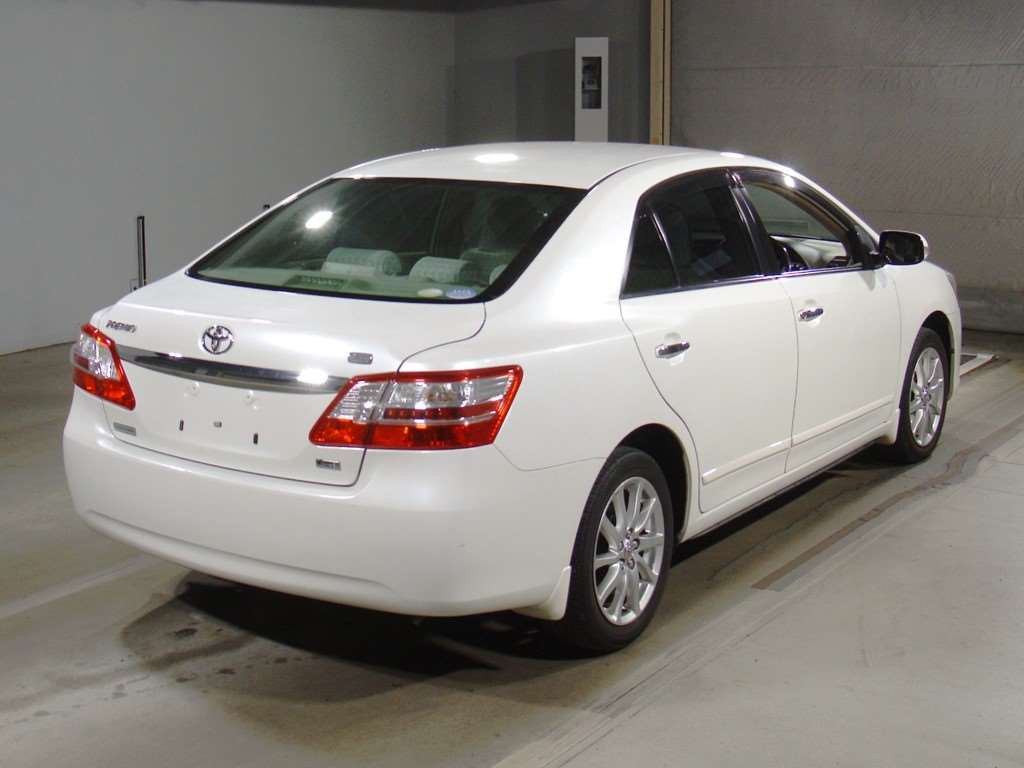 2010 Toyota Premio ZRT260[1]