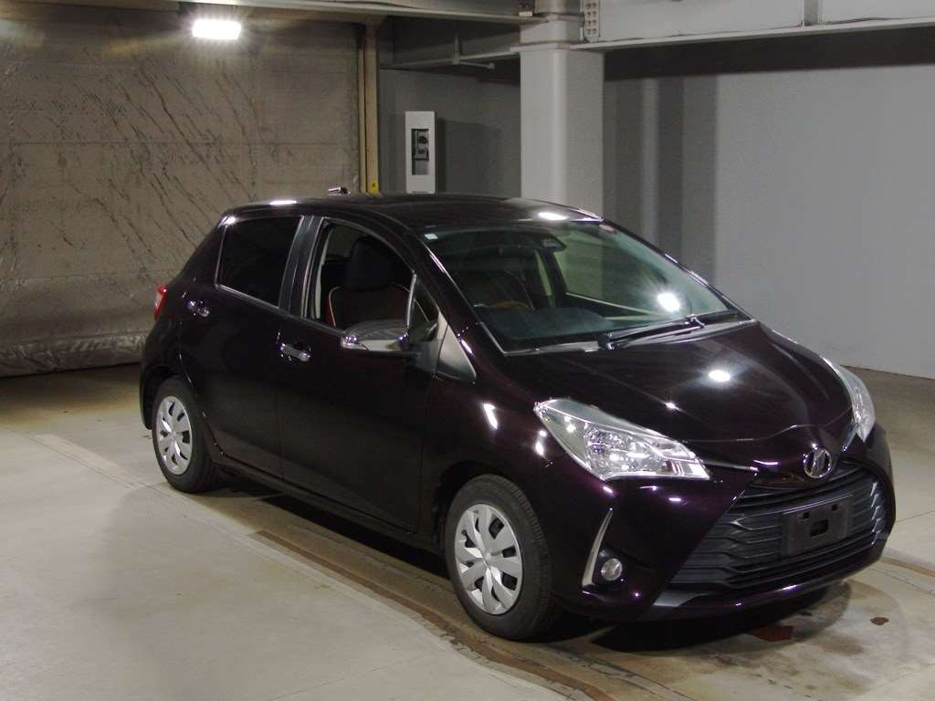 2019 Toyota Vitz KSP130[2]