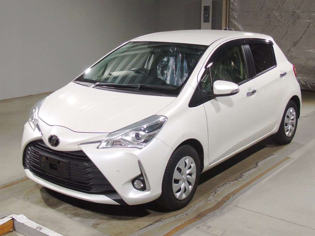 2020 Toyota Vitz NSP130[0]