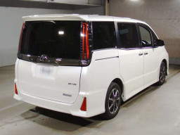 2021 Toyota Noah