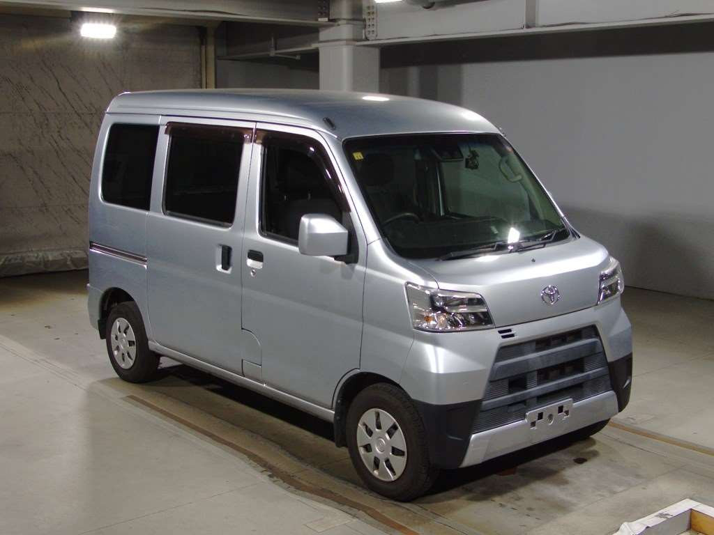 2019 Toyota Pixis Van S321M[2]