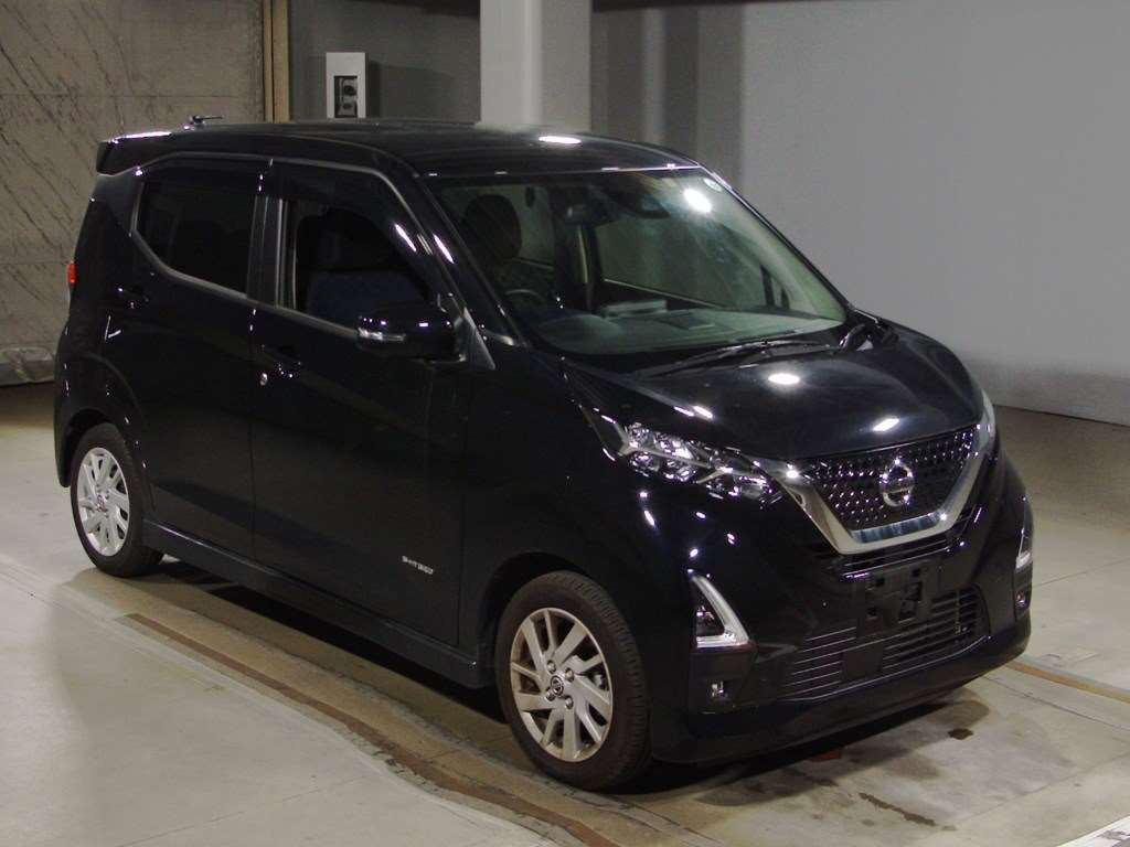 2023 Nissan DAYZ B44W[2]