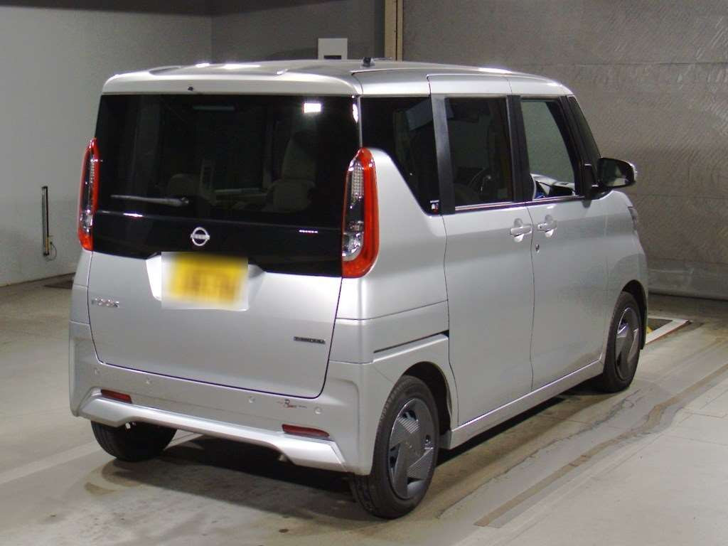 2024 Nissan Roox B44A[1]