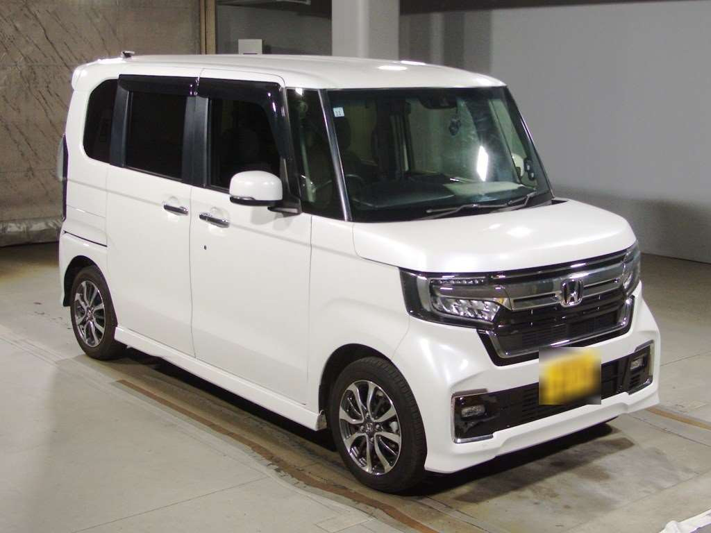 2022 Honda N-BOX CUSTOM JF3[2]