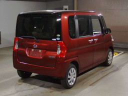 2017 Daihatsu Tanto