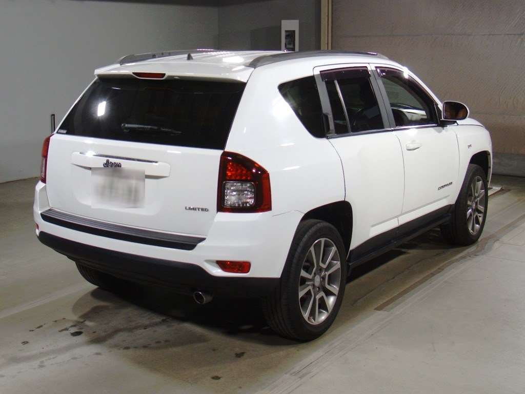 2017 Jeep Compass MK4924[1]