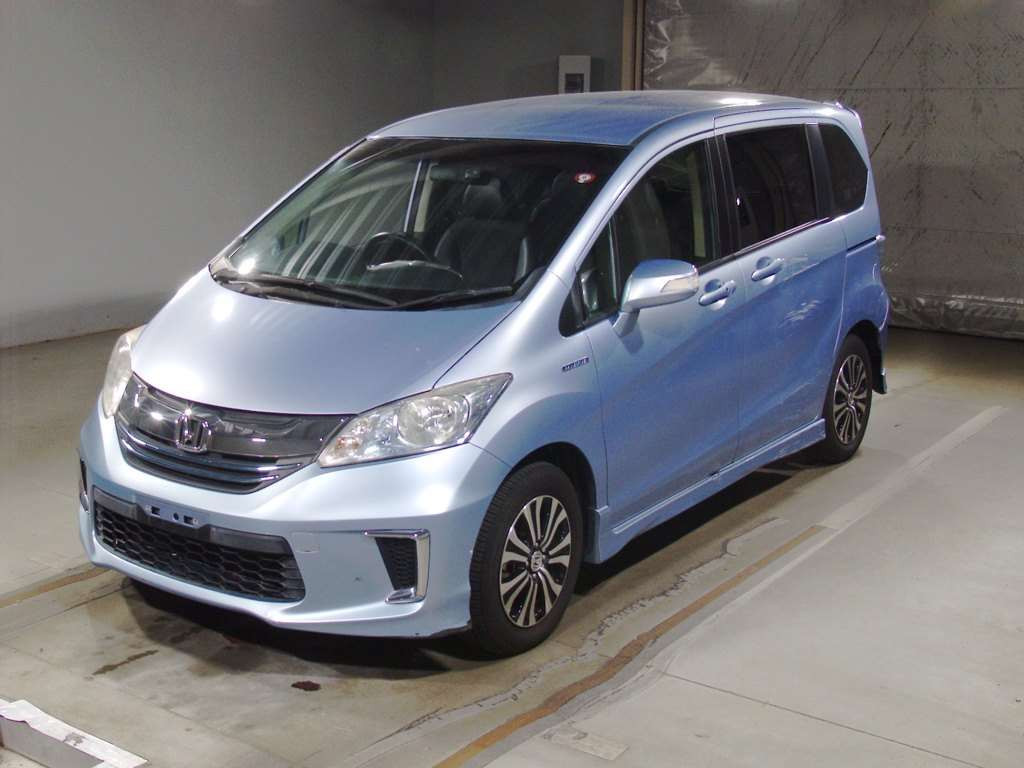 2014 Honda Freed hybrid GP3[0]