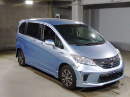 2014 Honda Freed hybrid