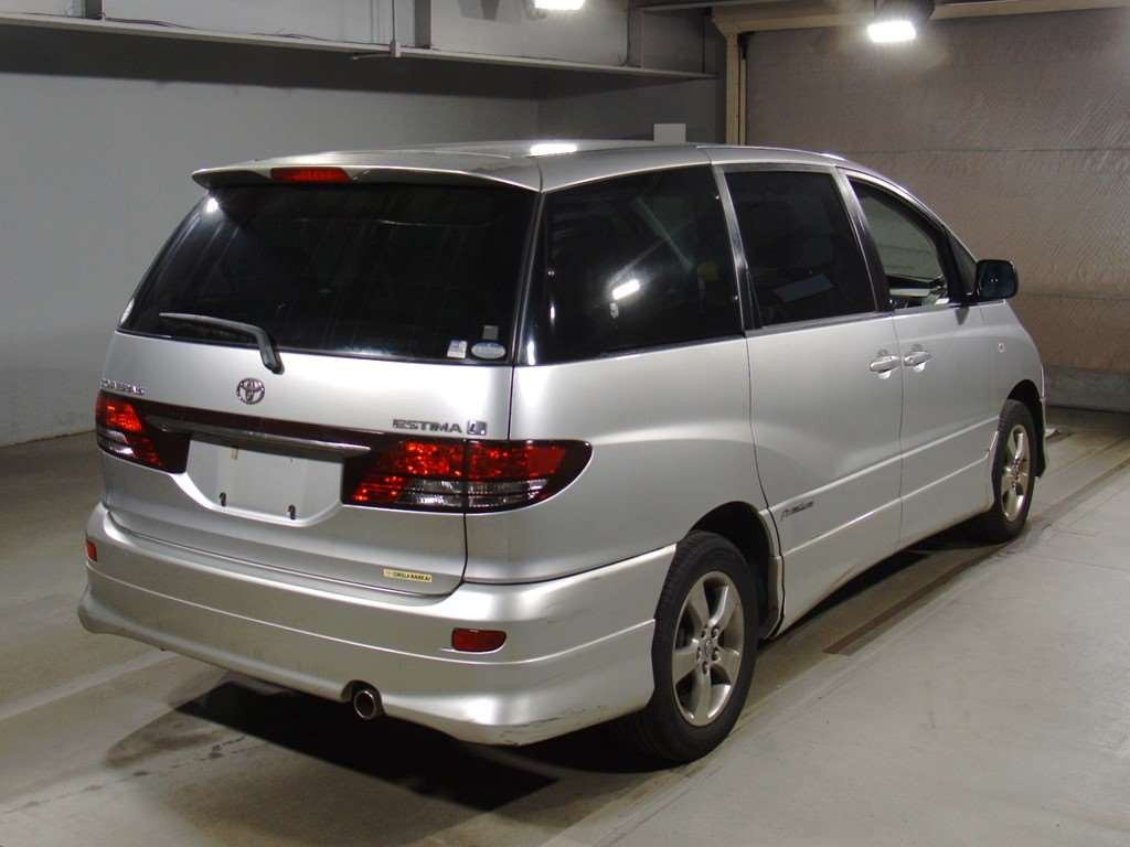 2005 Toyota Estima MCR40W[1]