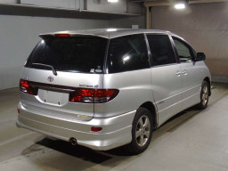 2005 Toyota Estima