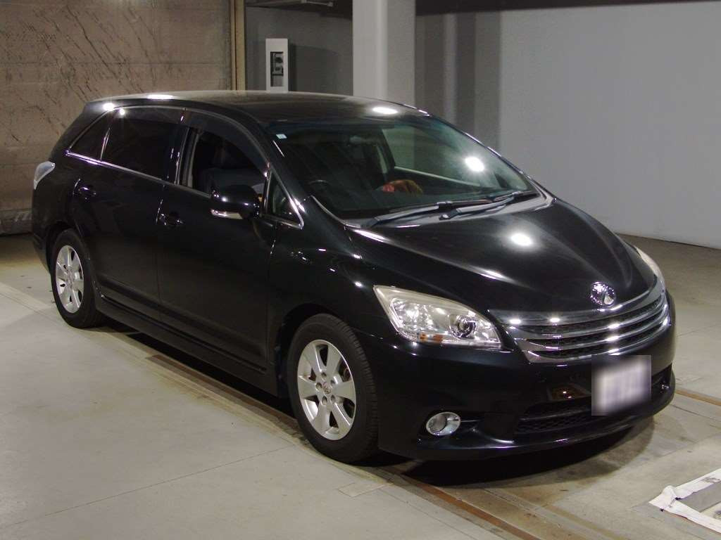 2010 Toyota Mark X Zio ANA10[2]