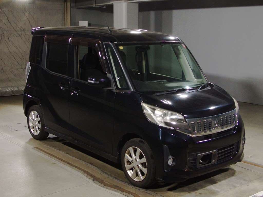 2014 Mitsubishi eK Space B11A[2]