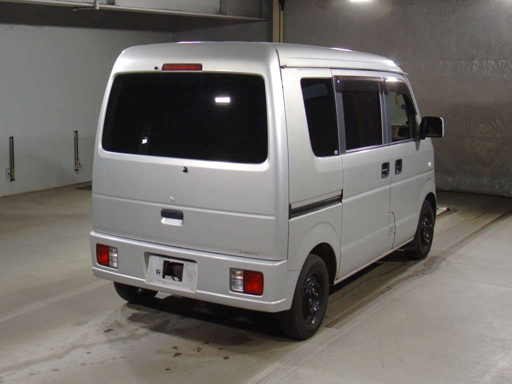 2013 Suzuki Every DA64V[1]