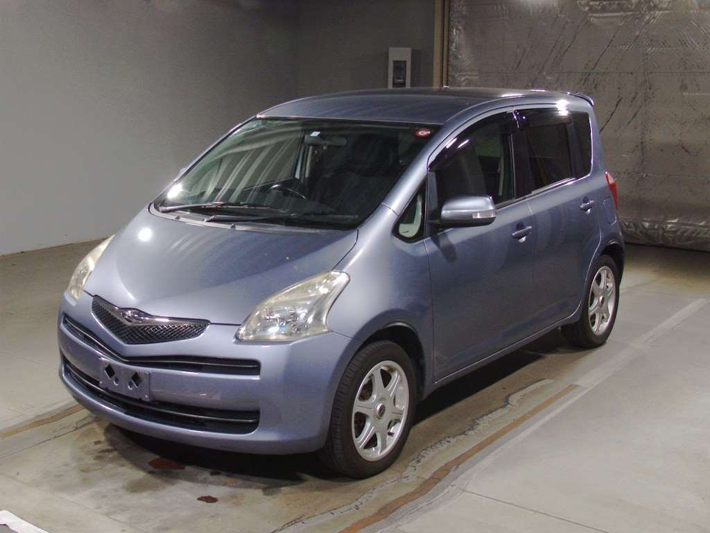 2006 Toyota Ractis NCP100[0]