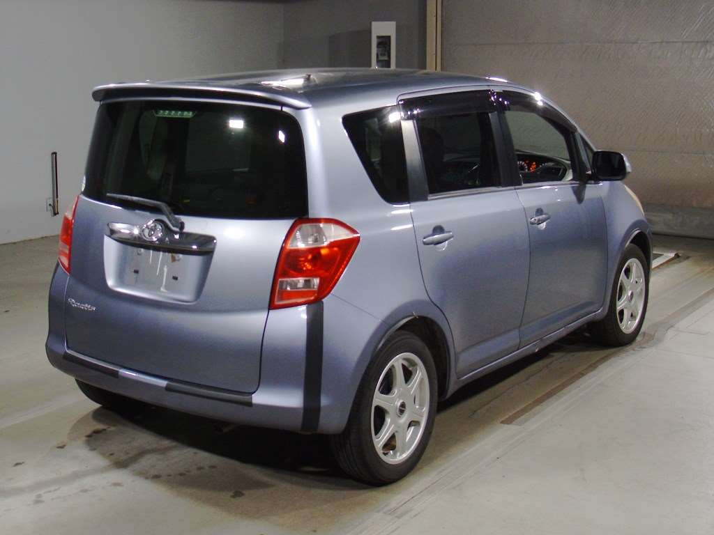 2006 Toyota Ractis NCP100[1]