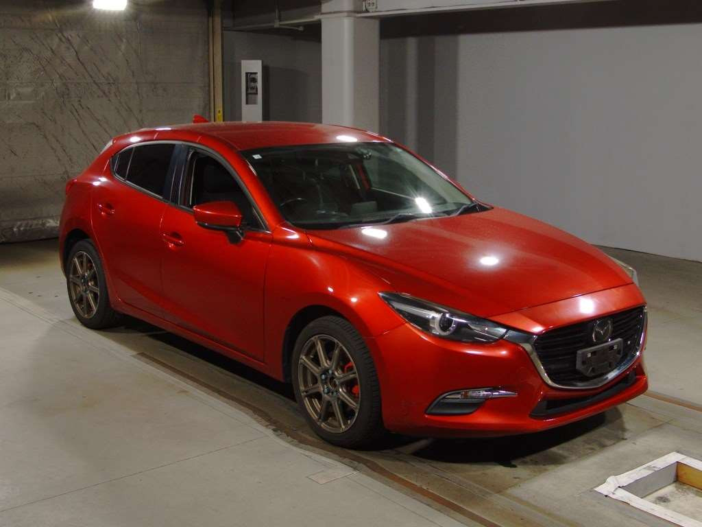 2016 Mazda Axela Sport BMLFS[2]