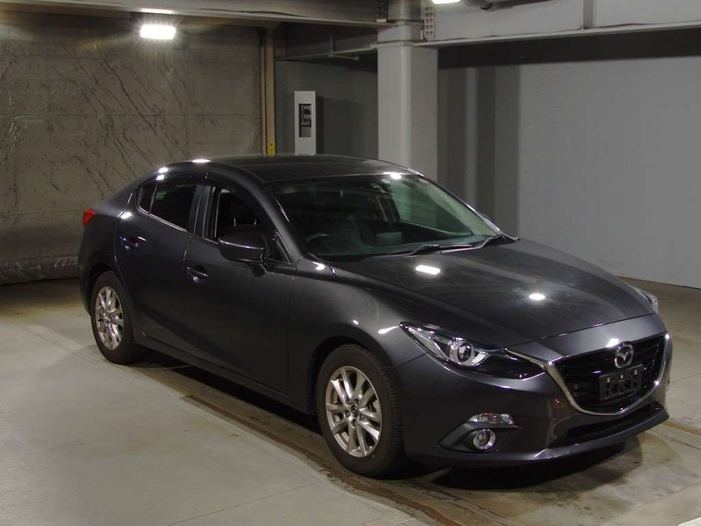 2013 Mazda Axela BM5FP[2]