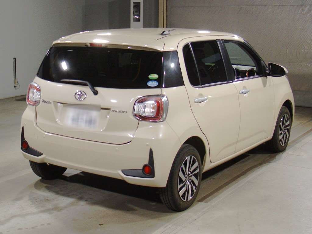 2019 Toyota Passo M700A[1]