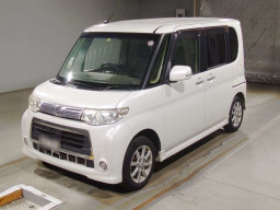 0 Daihatsu Tanto Custom