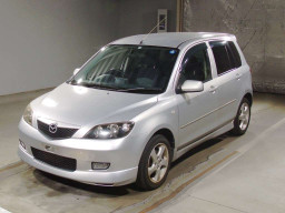 2003 Mazda Demio