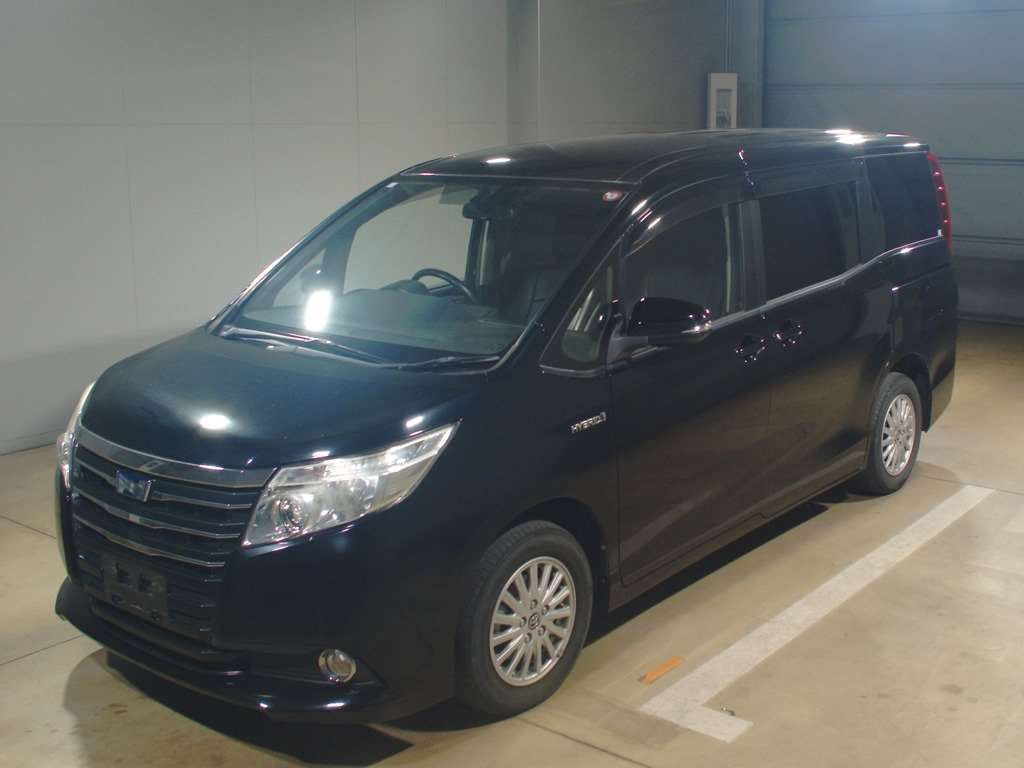 2014 Toyota Noah ZWR80G[0]